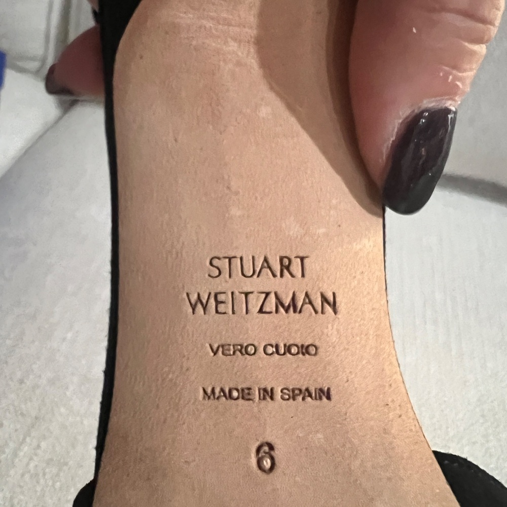 Stuart Weitzman - Picture 5 of 12